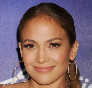 jennifer lopez, american idol, jennifer lopez don't believe the rumours, jennifer lopez staying with idol