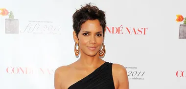 Halle Berry related to Sarah Palin