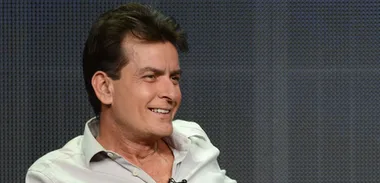 Charlie Sheen at war with co-star Selma Blair