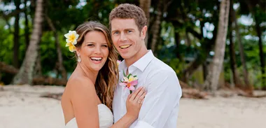 tony lochhead, samantha powell, nz all whites, soccer all whites, wedding, rarotonga