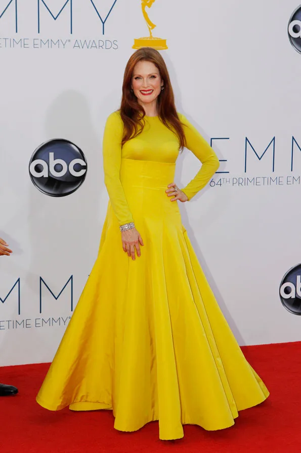 the emmys, dresses, celebrity looks, celebrity fashion, julianne moore