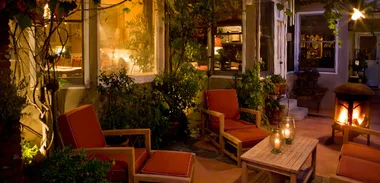 Six ways to decorate your outdoor area