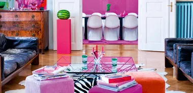 Home: Taking risks with colour