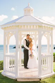 Wedding of the week: Kelly and Kyle Hopkins