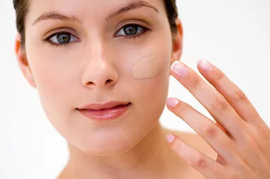 Summer Q & A: Sunscreen and foundation