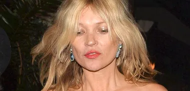 Supermodel Kate Moss’ husband Jamie Hince's flirty behaviour is creating a stir and a marriage crisis.
