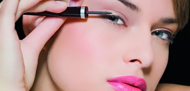10 eyeliner tips for perfect peepers