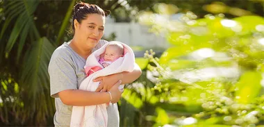 i gave birth in a helicopter, weekly people, birth, babies, helocopter