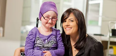 Brave Kiwi girl’s day with Shortland Street stars