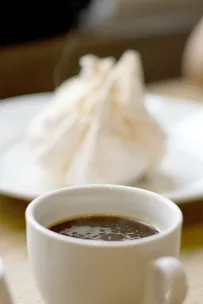 Teacup of the week: A popular read