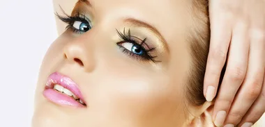 Stunning shimmer makeup tips