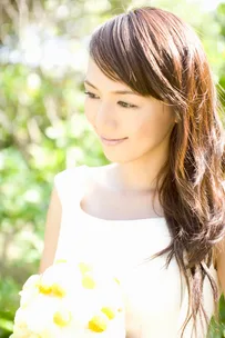 Be a glowing bride: Terrific tresses