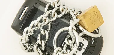 Cellphone-ban-at-petrol-stations