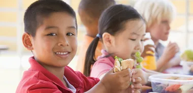 encouraging children to eat healthy, health, health food, children
