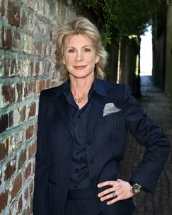 patricia cornwall, author interview, online book club