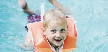 Tips for teaching your child how to swim