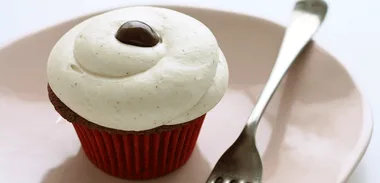 Simon Gault- Red velvet cake