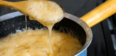 Simon Gault: Making caramel