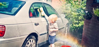 Kevin Milne: Washing cars