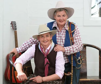 The Topp twins are hitting our highways again in search of more top tucker.