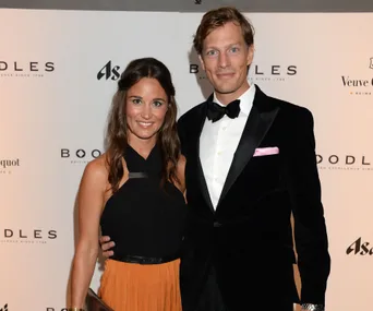 Even a break in St Barts, Caribbean, couldn’t stop Pippa Middleton brooding.