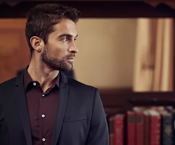 Dark brown eyes, a deep French voice, a hint of stubble - all a girl needs to get over her divorce. 