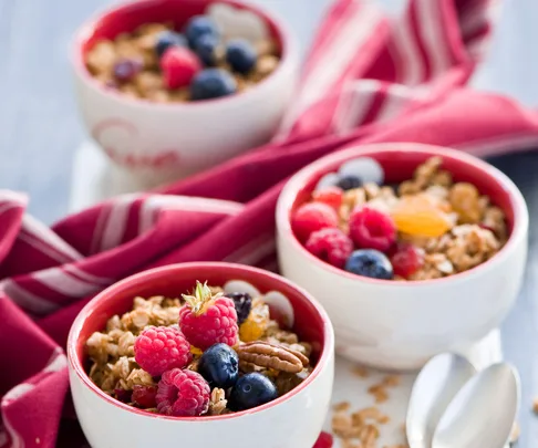 Cereal is not as healthy as it seems. Nicole Deed from FoodFight reveals the best muesli choice.