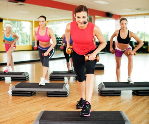 Nicola Smith and Pua Magasiva answer your nutrition and fitness questions on weight classes, chocolate, coffee.