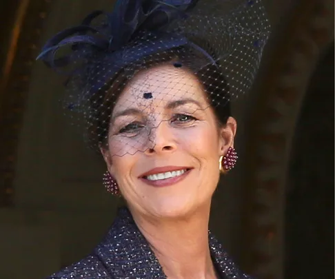 Celebrity grannies keeping up their gorgeous appearances.