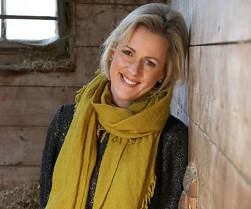 Author Jojo Moyes
