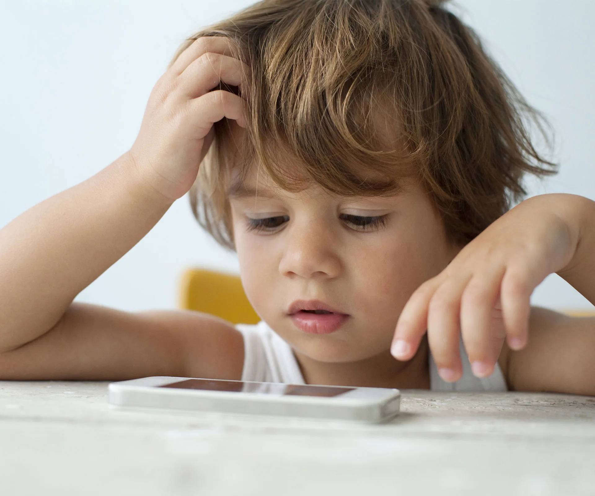 Study looks into smart phone usage in kids