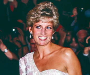 Diana’s ex reportedly cashing in on love letters