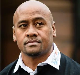 Jonah Lomu with his kids.