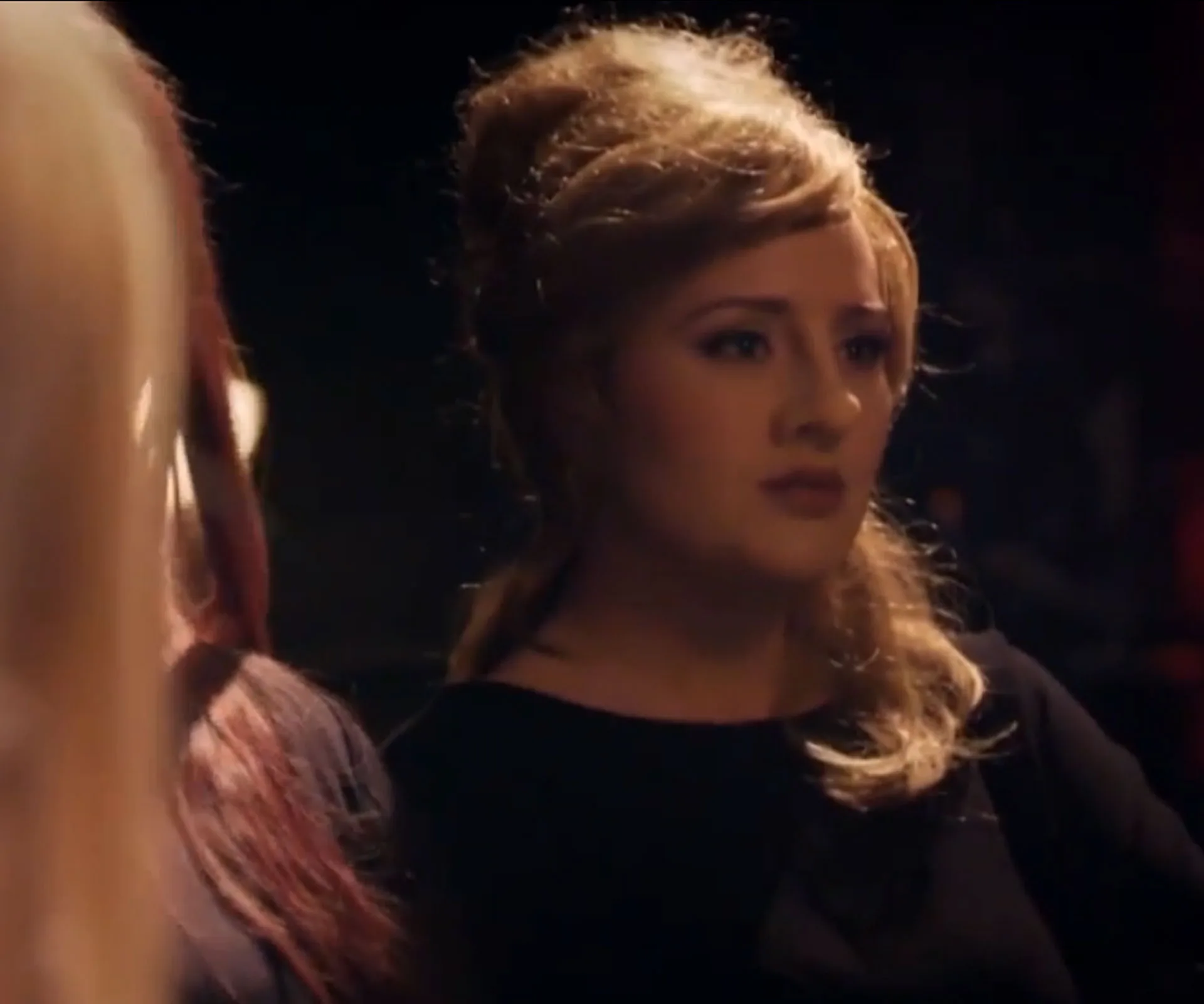 Adele shocks impersonators with hilarious prank