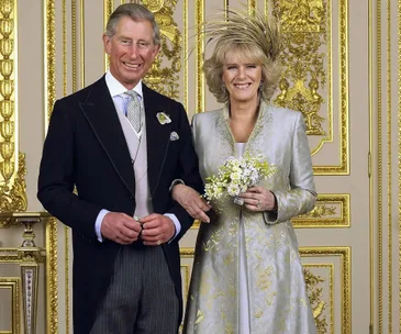 Prince Charles and Camilla release Christmas card