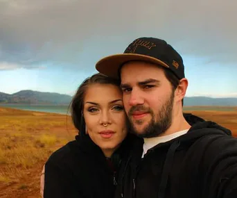Kiwi pens tribute song to fiancée who nursed him through brain tumour treatment