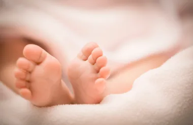 Baby born on side of Auckland motorway