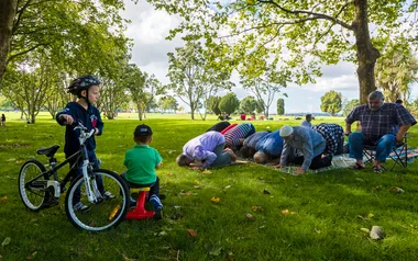 Muslim praying new zealand north and south