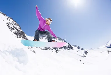 The Anything But The Gym Girls try… snowboarding