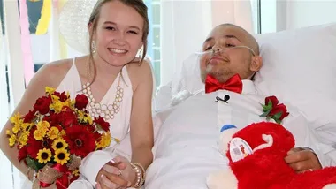 Dying teen marries his high school sweetheart in hospital ceremony