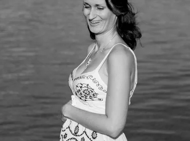 New mum’s bowel cancer fight