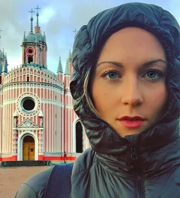 Round the world travel