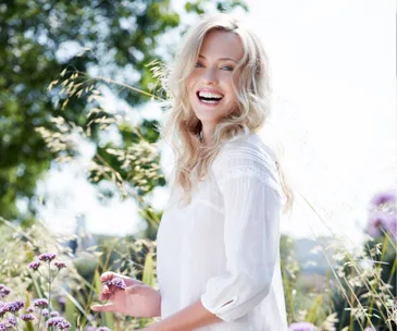 The easy way to go natural with cosmetics