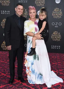 Pink announces pregnancy with stunning photo