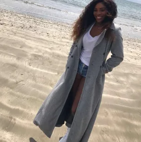 Serena Williams gives fans sneak peek at her engagement ring