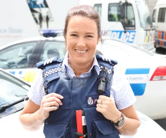 This is what it’s like to be a female police officer in New Zealand
