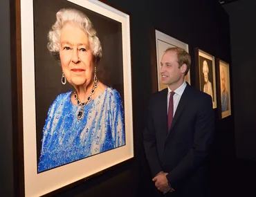 Queen Elizabeth celebrates Sapphire Jubilee with stunning portrait