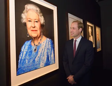 Queen Elizabeth celebrates Sapphire Jubilee with stunning portrait