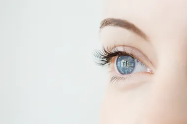 How to fix your dried mascara