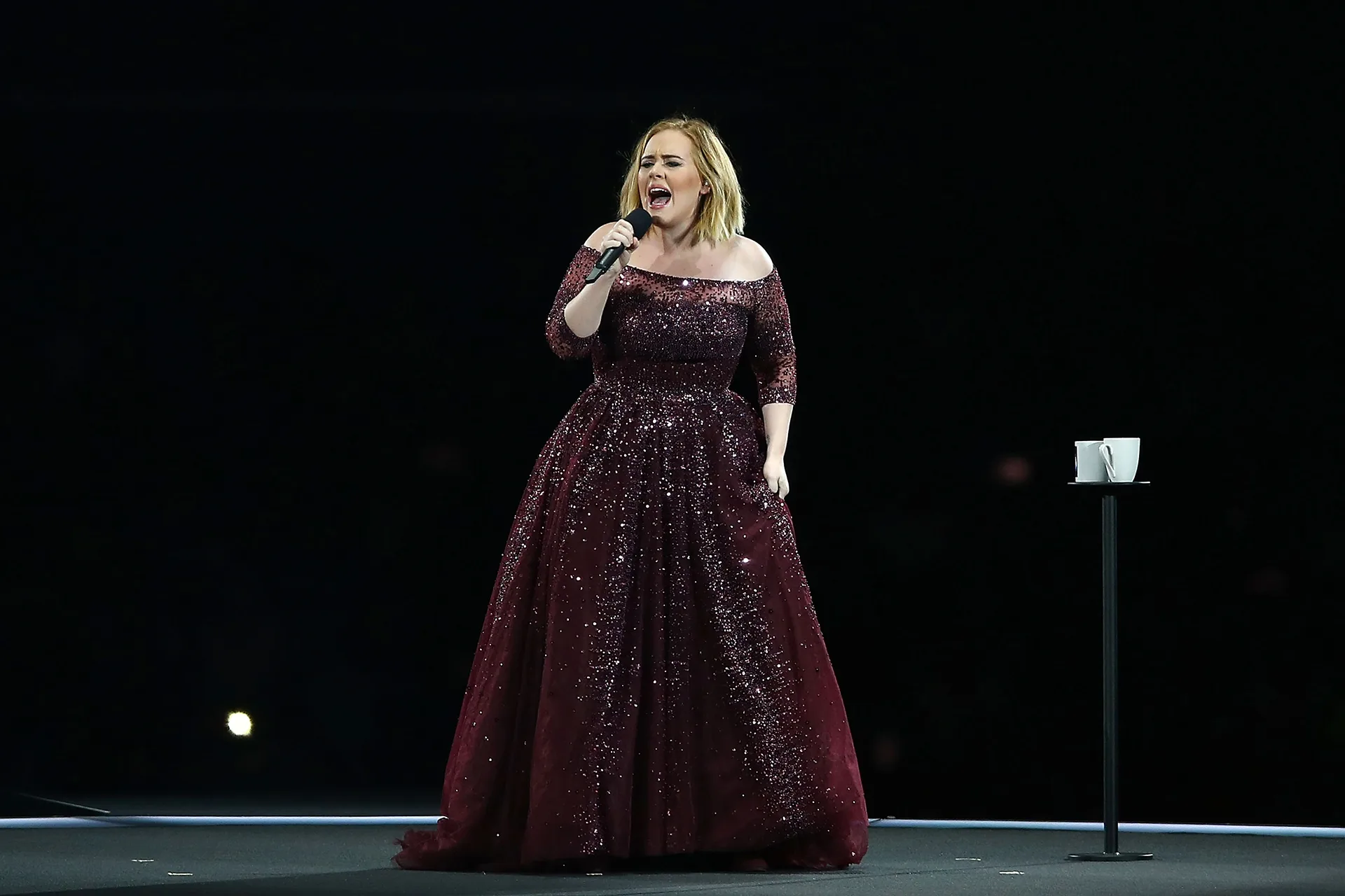 Adele running from mozzies is the best thing you’ll see today